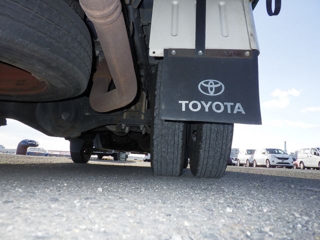 Toyota DYNA TRUCK 2012-03 194136-13