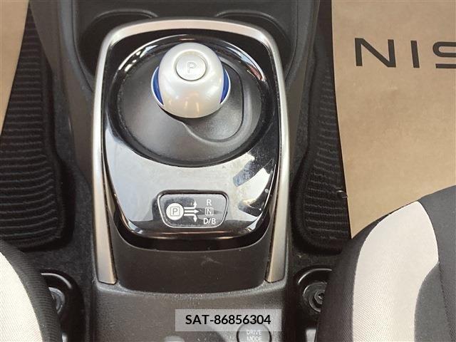 Nissan NOTE 2019-11 206802-15