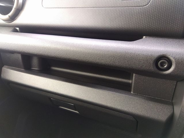 Suzuki JIMNY 2023-10 191733-13