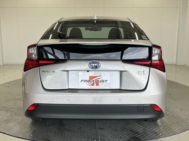 Toyota PRIUS 2019-03 187074-5