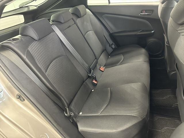 Toyota PRIUS 2019-03 187074-20