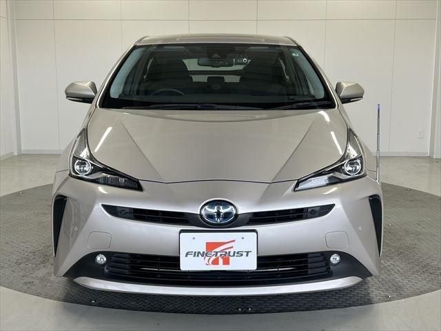 Toyota PRIUS 2019-03 187074-1