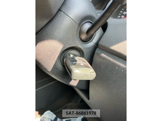 VolksWagen POLO 2014-10 395093-25