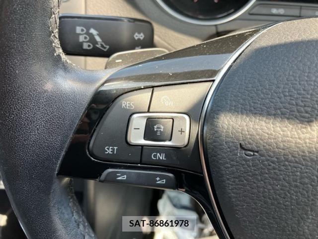 VolksWagen POLO 2014-10 395093-19