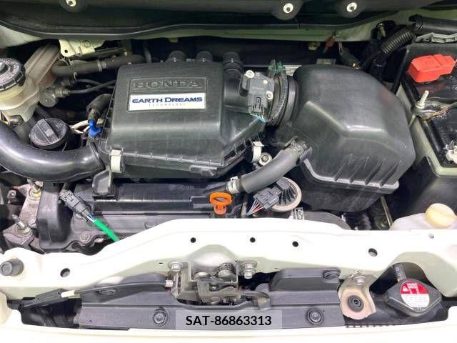 Honda N BOX 2017-06 340435-9