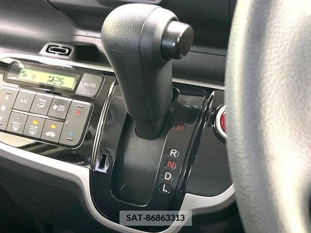 Honda N BOX 2017-06 340435-17