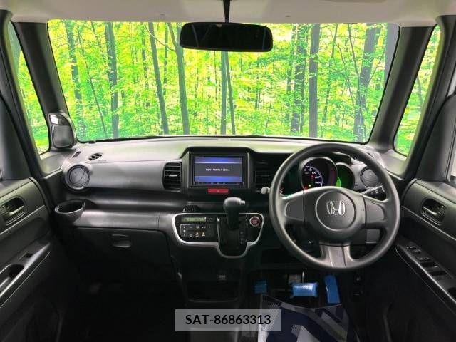 Honda N BOX 2017-06 340435-1
