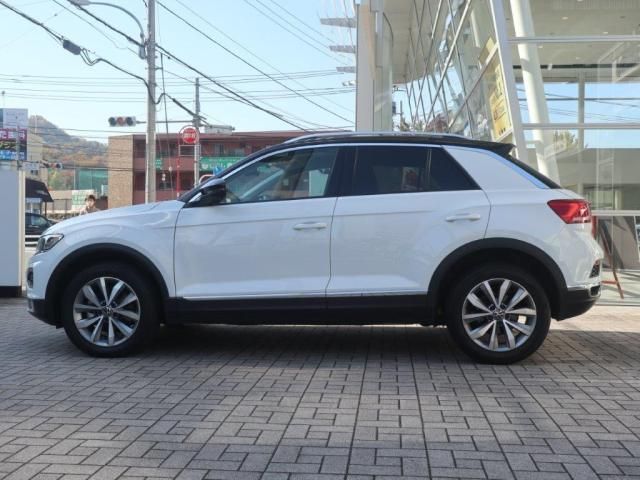 VolksWagen T-ROC 2021-06 185965-6