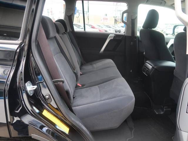 Toyota PRADO 2019-02 13570-9