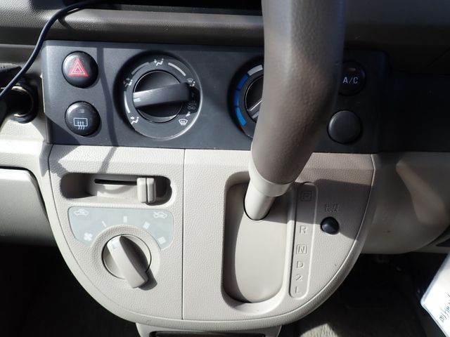 Suzuki EVERY 2011-07 182486-10