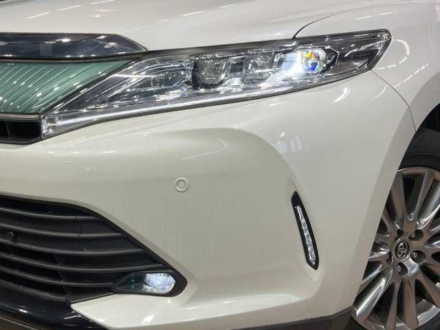 Toyota HARRIER 2017-06 8329-12