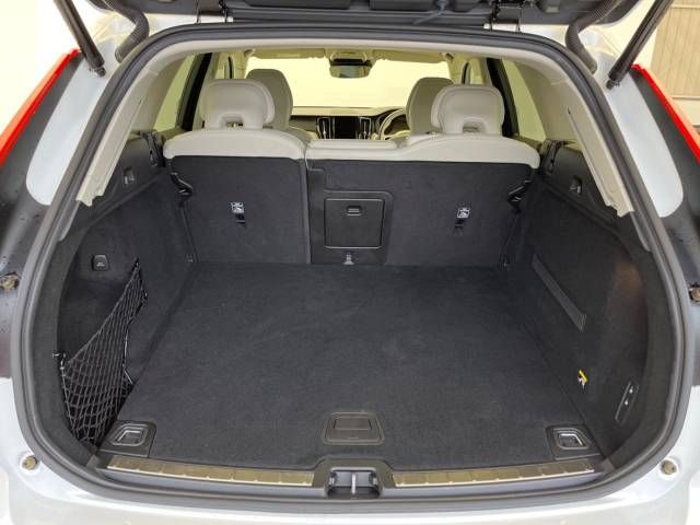 Volvo XC60 2019-04 188684-13