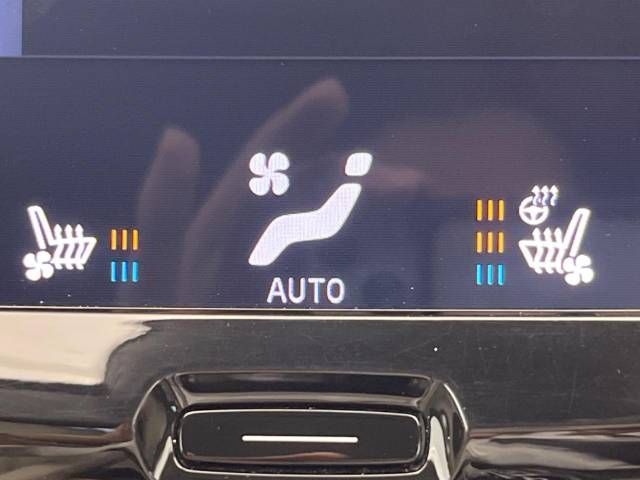 Volvo XC60 2019-04 188684-7