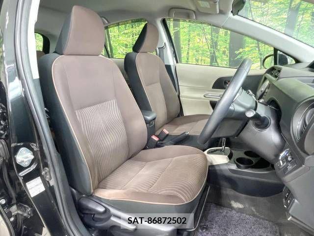 Toyota AQUA 2012-02 356323-7