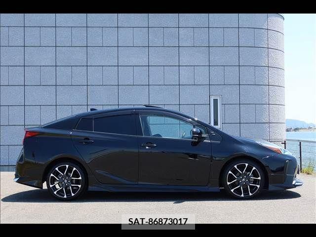 Toyota PRIUS 2020-10 322464-6