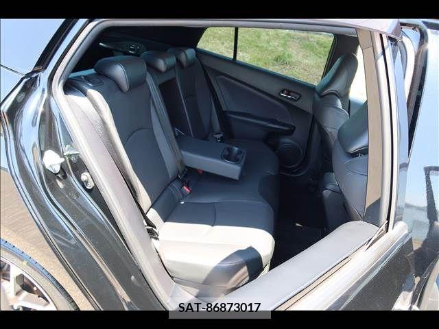 Toyota PRIUS 2020-10 322464-14
