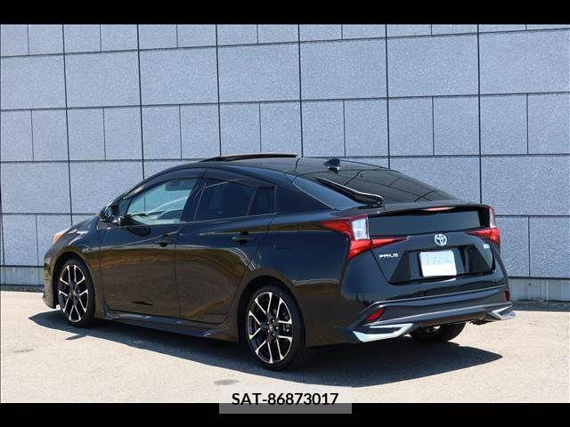 Toyota PRIUS 2020-10 322464-3