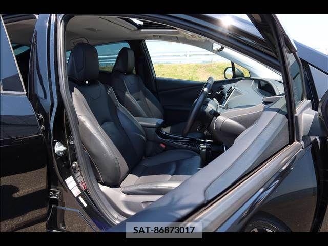 Toyota PRIUS 2020-10 322464-13