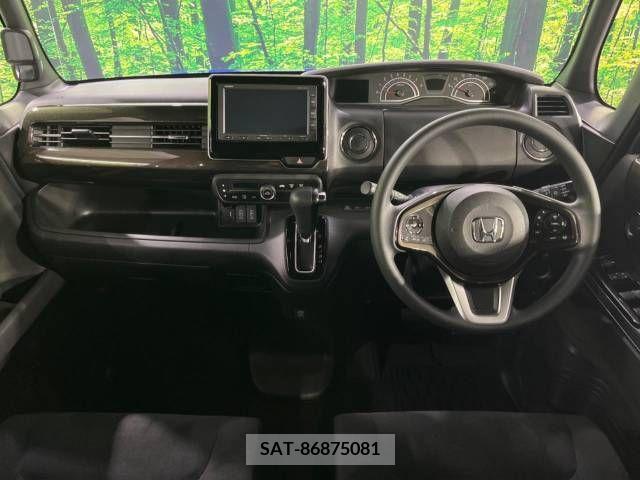 Honda N BOX CUSTOM 2018-10 280072-1
