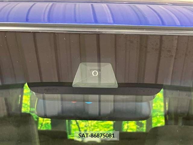 Honda N BOX CUSTOM 2018-10 280072-2