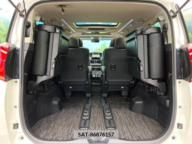 Toyota ALPHARD 2023-02 299585-11