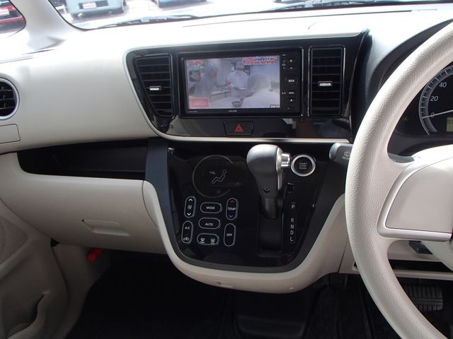 Nissan DAYZ ROOX 2015-07 11072-11