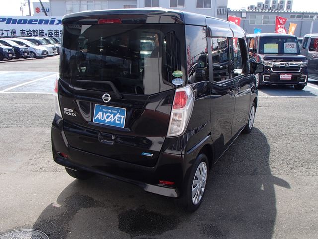 Nissan DAYZ ROOX 2015-07 11072-3