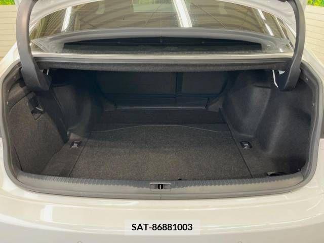 Lexus IS 2013-08 362818-10