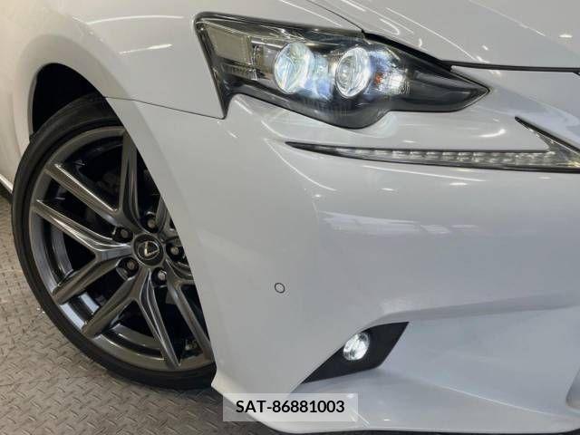 Lexus IS 2013-08 362818-12