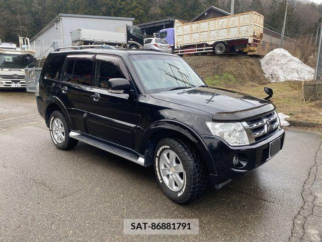 Mitsubishi PAJERO 2013-12 281142-4