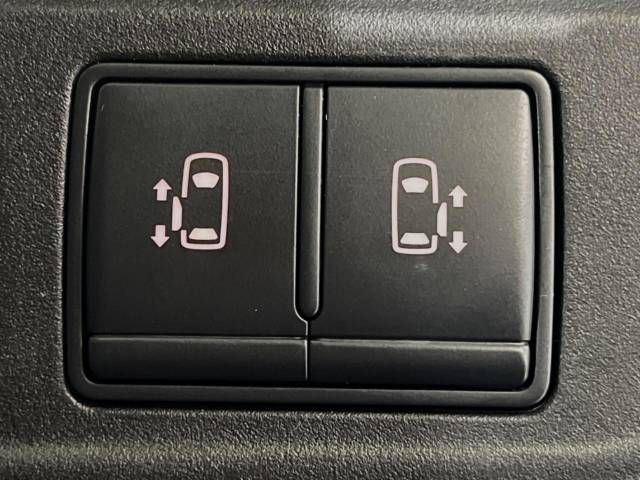 Nissan SERENA 2019-05 15650-5