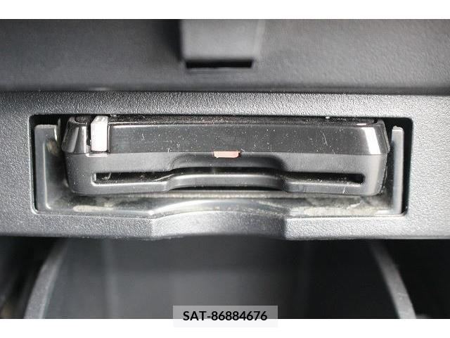 Toyota VELLFIRE 2017-03 369837-7