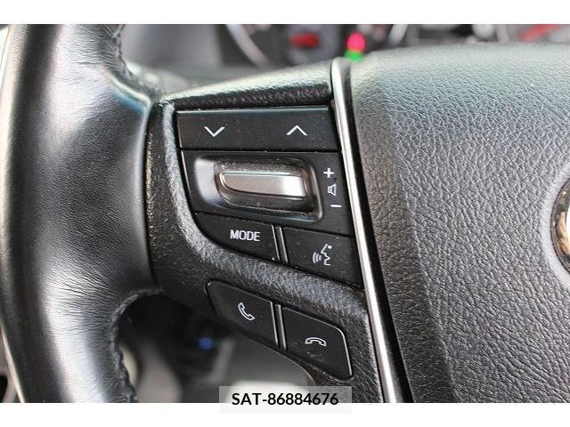 Toyota VELLFIRE 2017-03 369837-6