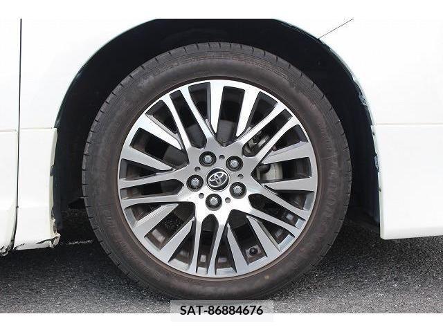 Toyota VELLFIRE 2017-03 369837-14