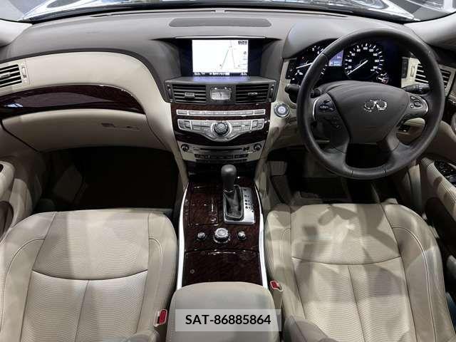 Nissan FUGA 2016-03 391074-16