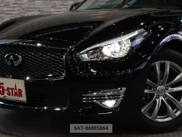 Nissan FUGA 2016-03 391074-13