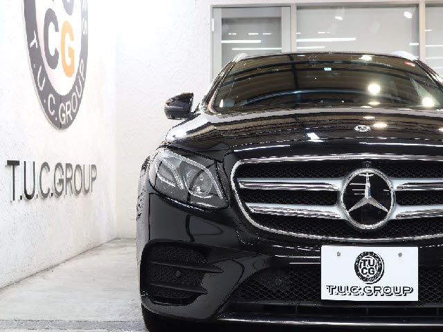 Mercedes Benz E-CLASS 2018-11 193086-4