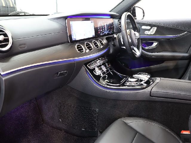 Mercedes Benz E-CLASS 2018-11 193086-1