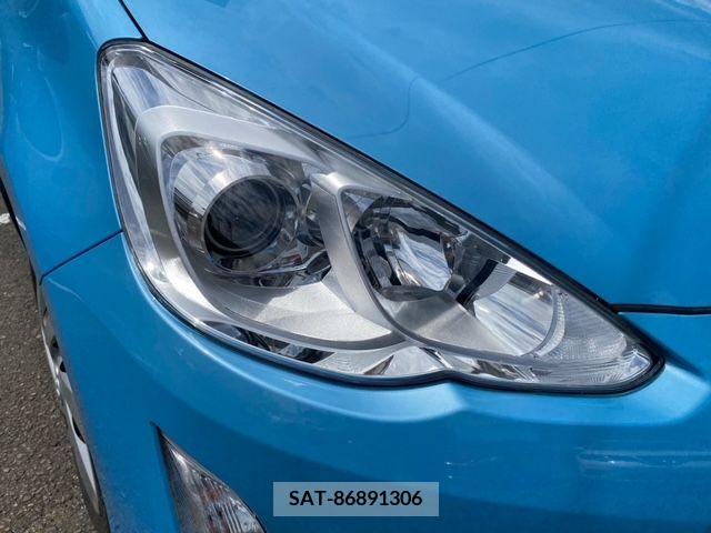 Toyota AQUA 2015-08 345930-22