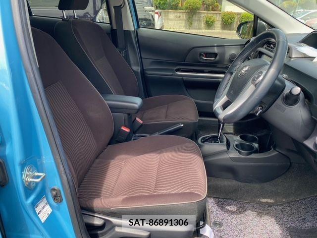 Toyota AQUA 2015-08 345930-3
