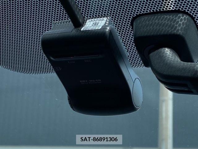 Toyota AQUA 2015-08 345930-10