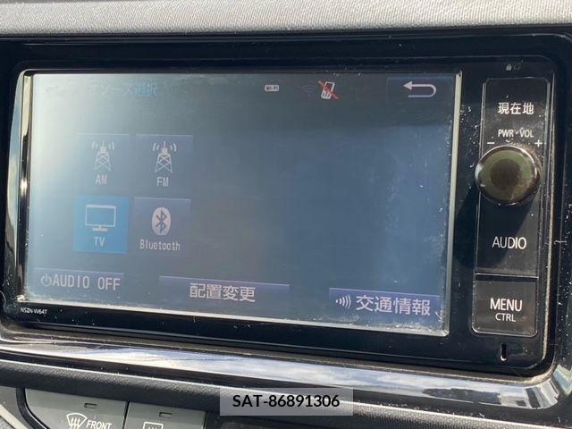 Toyota AQUA 2015-08 345930-4