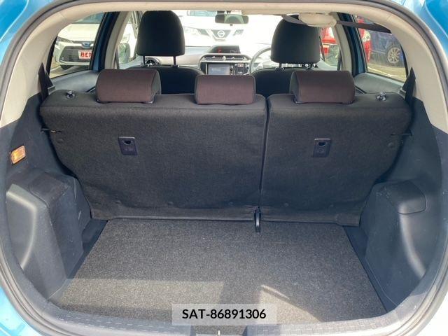 Toyota AQUA 2015-08 345930-20