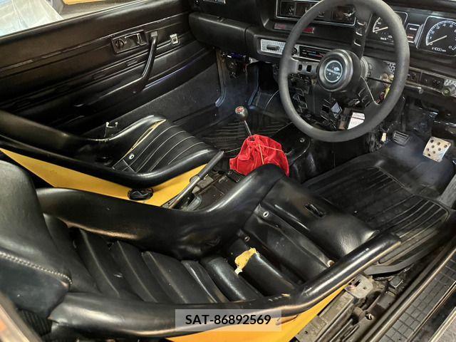 Nissan BLUEBIRD 1974-12 200821-11