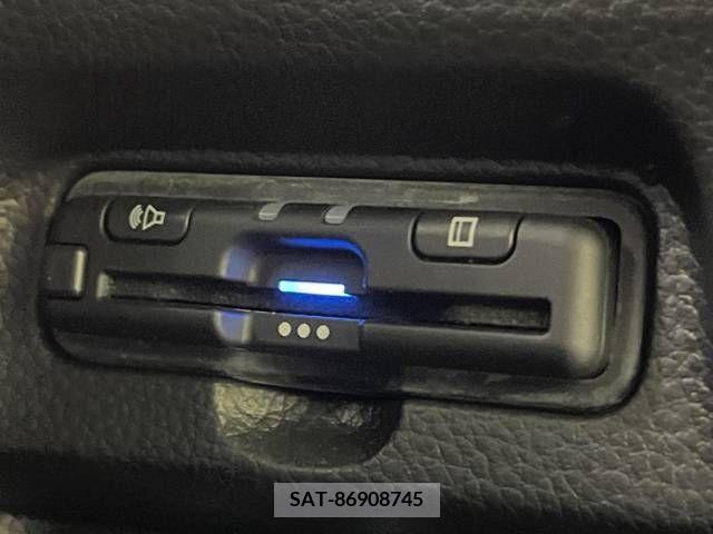 Honda N BOX CUSTOM 2022-02 279066-6