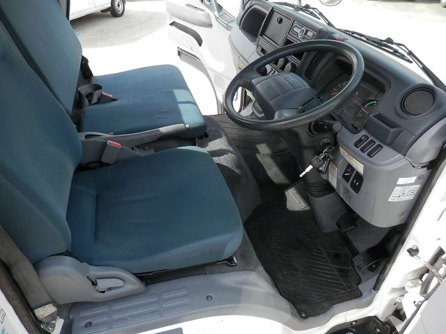 Mitsubishi CANTER 2016-02 3714-22