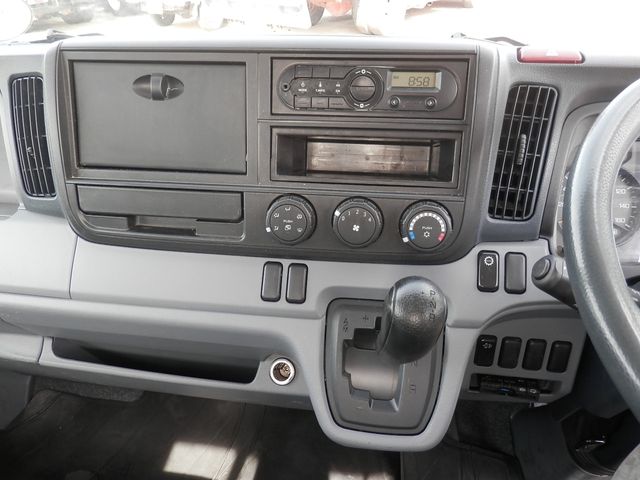 Mitsubishi CANTER 2016-02 3714-23