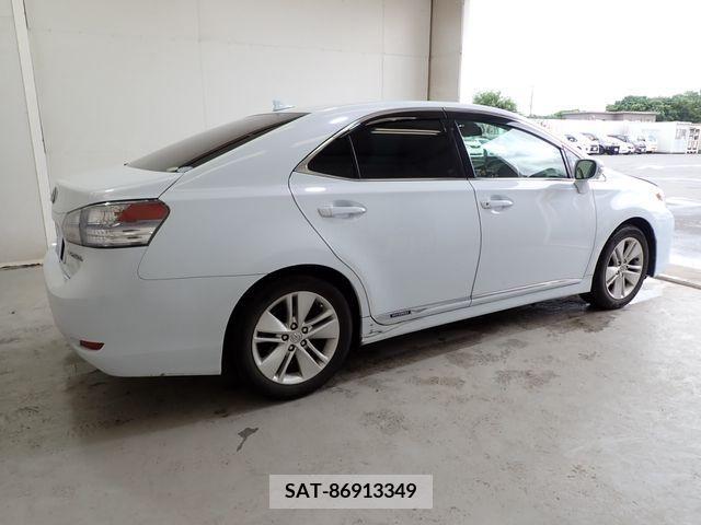 Lexus HS 2009-07 275430-4