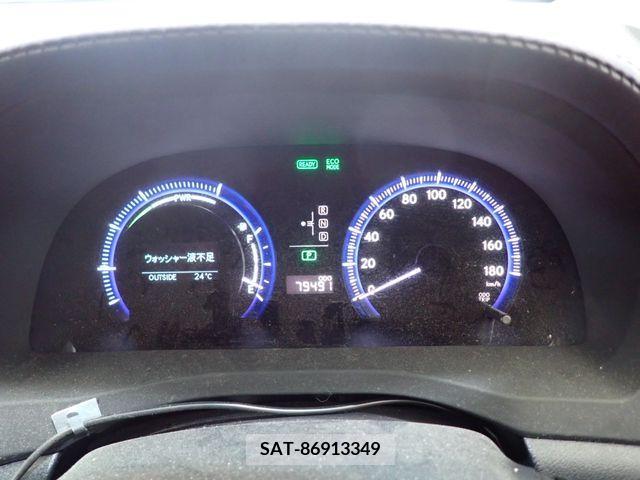 Lexus HS 2009-07 275430-11
