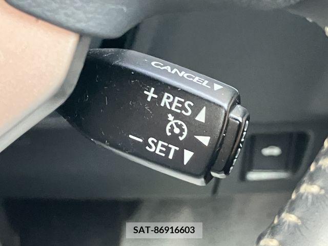 Lexus IS 2014-05 297924-18
